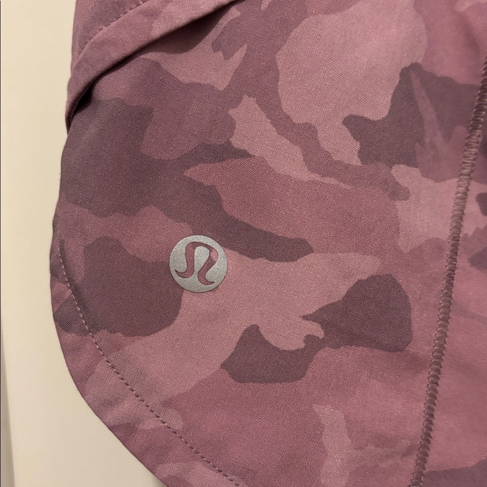 Lululemon Speed Up Short 4” Lined MR Incognito Camo Pink Taupe - Picture 3 of 5